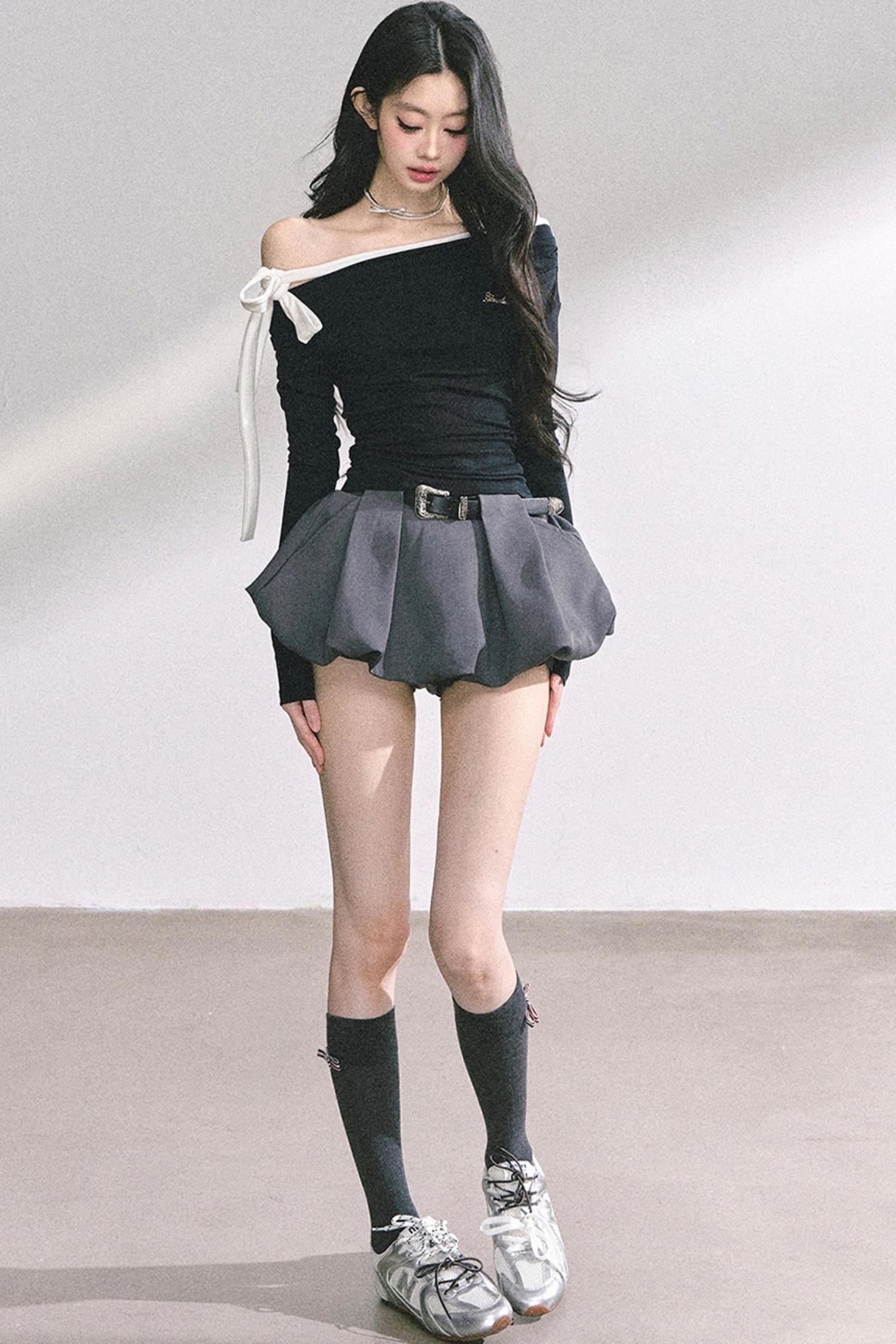 Swirl Waist Slimming Black Top