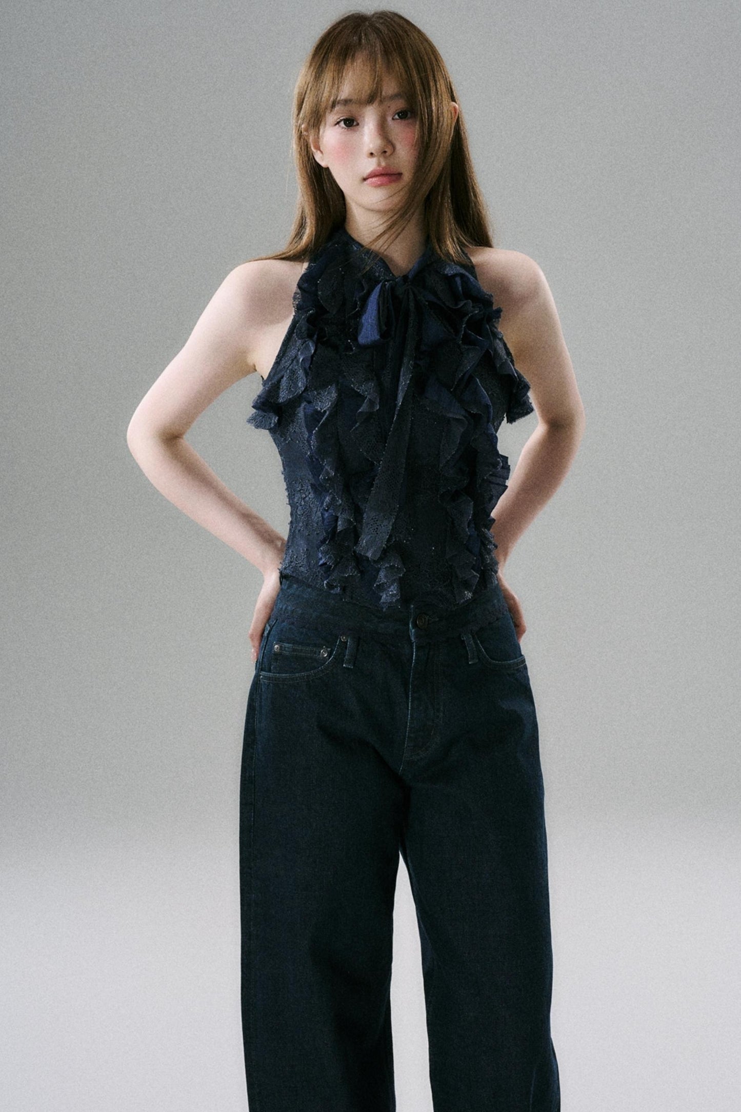 Slim Fit Ruffled Lace Halter Top