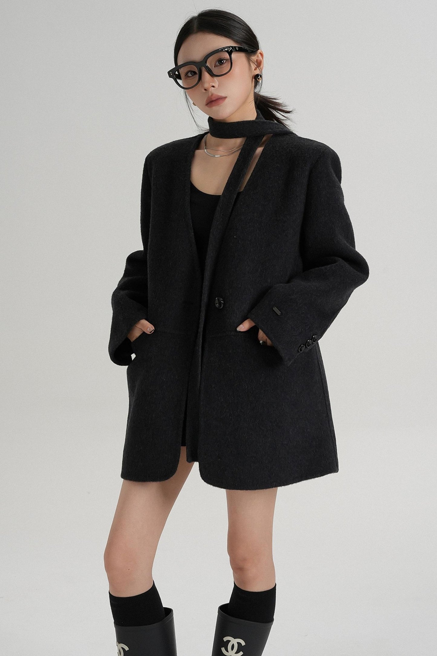 Elegant Mid-Length Wool Suit Coat