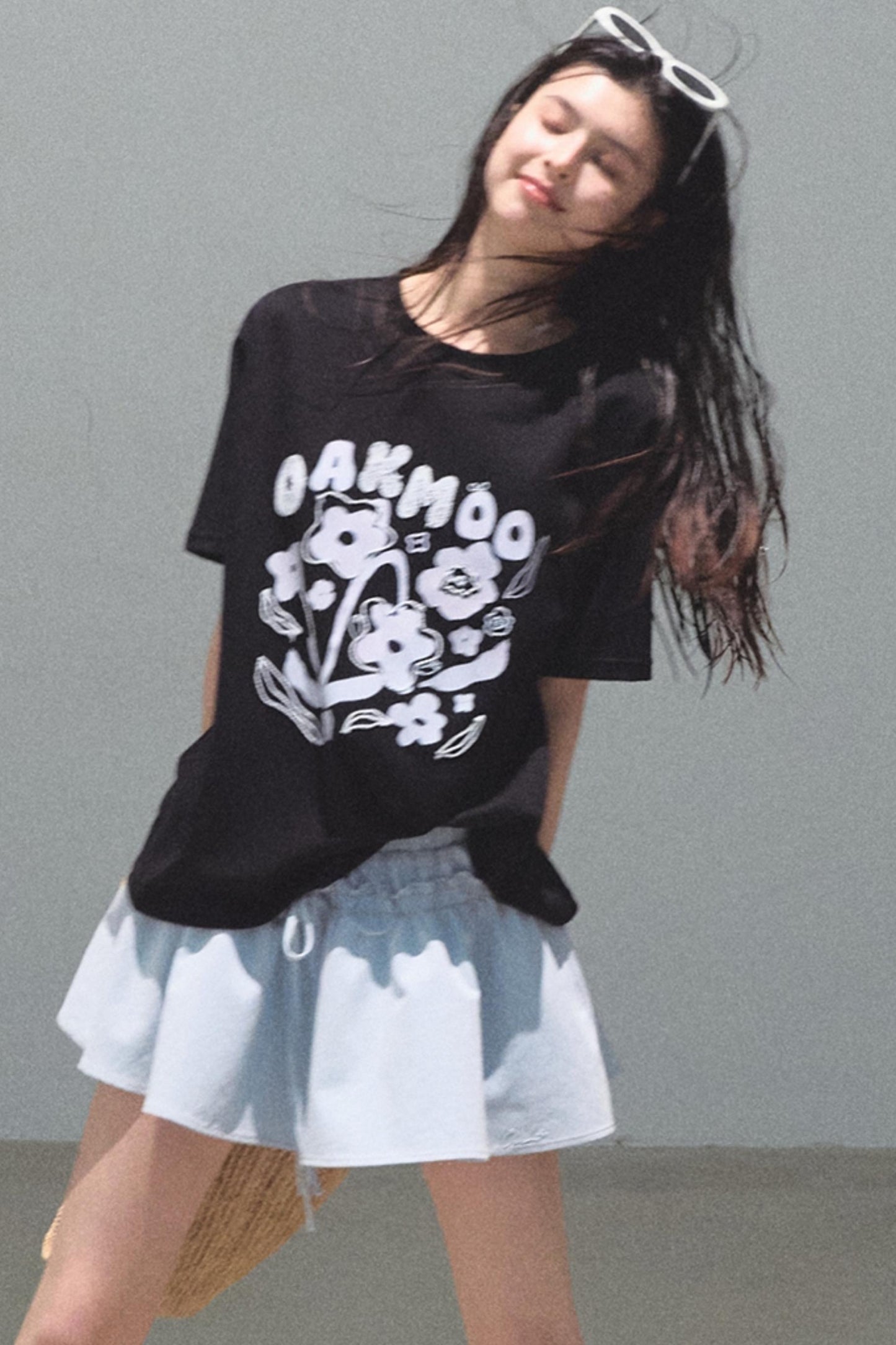 Count Her Flowers Cool Loose T-Shirt