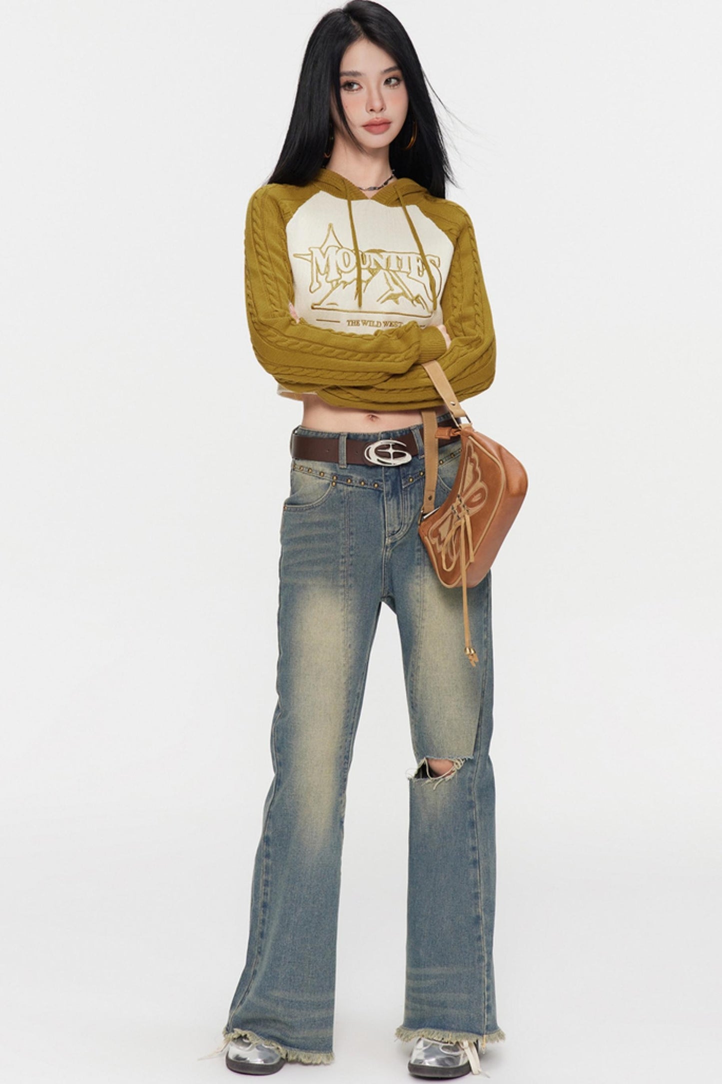 Contrasting Cropped Sweater