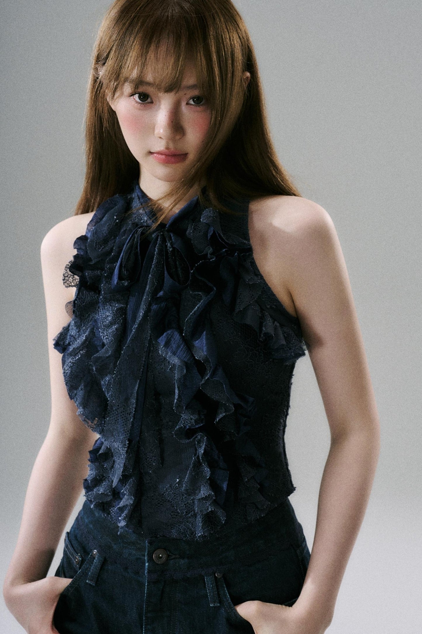 Slim Fit Ruffled Lace Halter Top