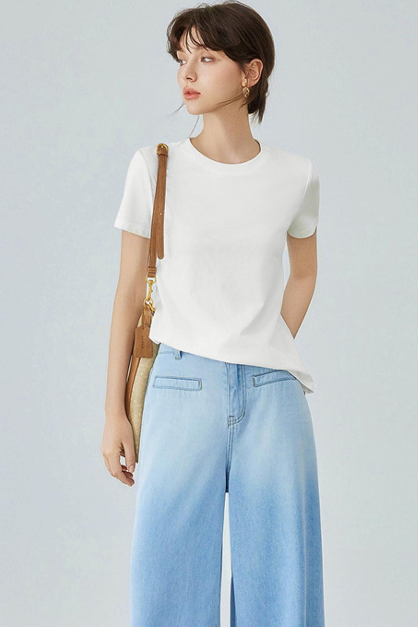 Slim Fit Lily Style White Tee