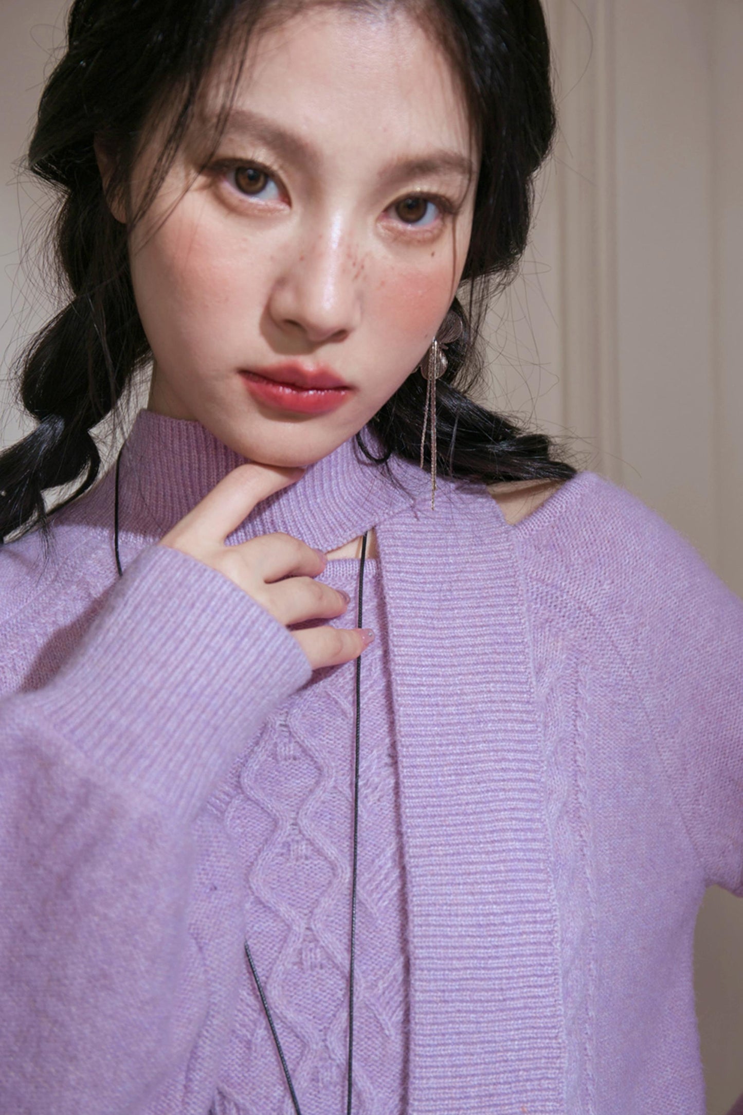 Violet Wool Lantern Sleeve Sweater