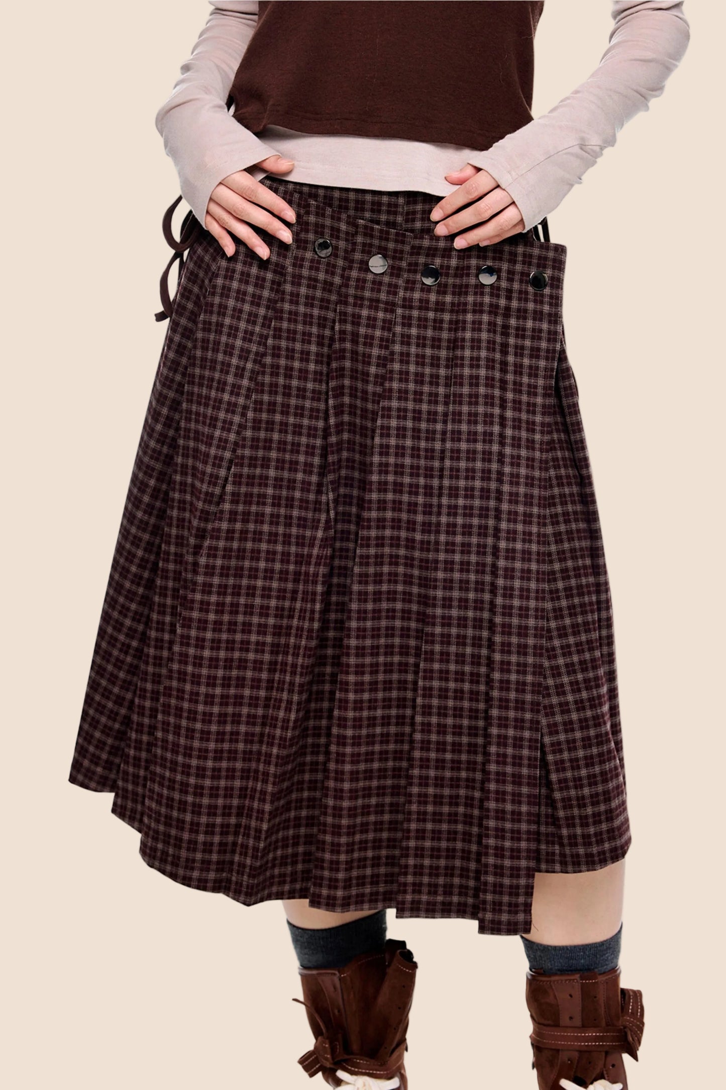 Plaid Rivet Pleated Skirt