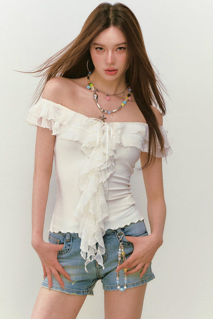 Multi-Layered Lace Ribbon T-Shirt