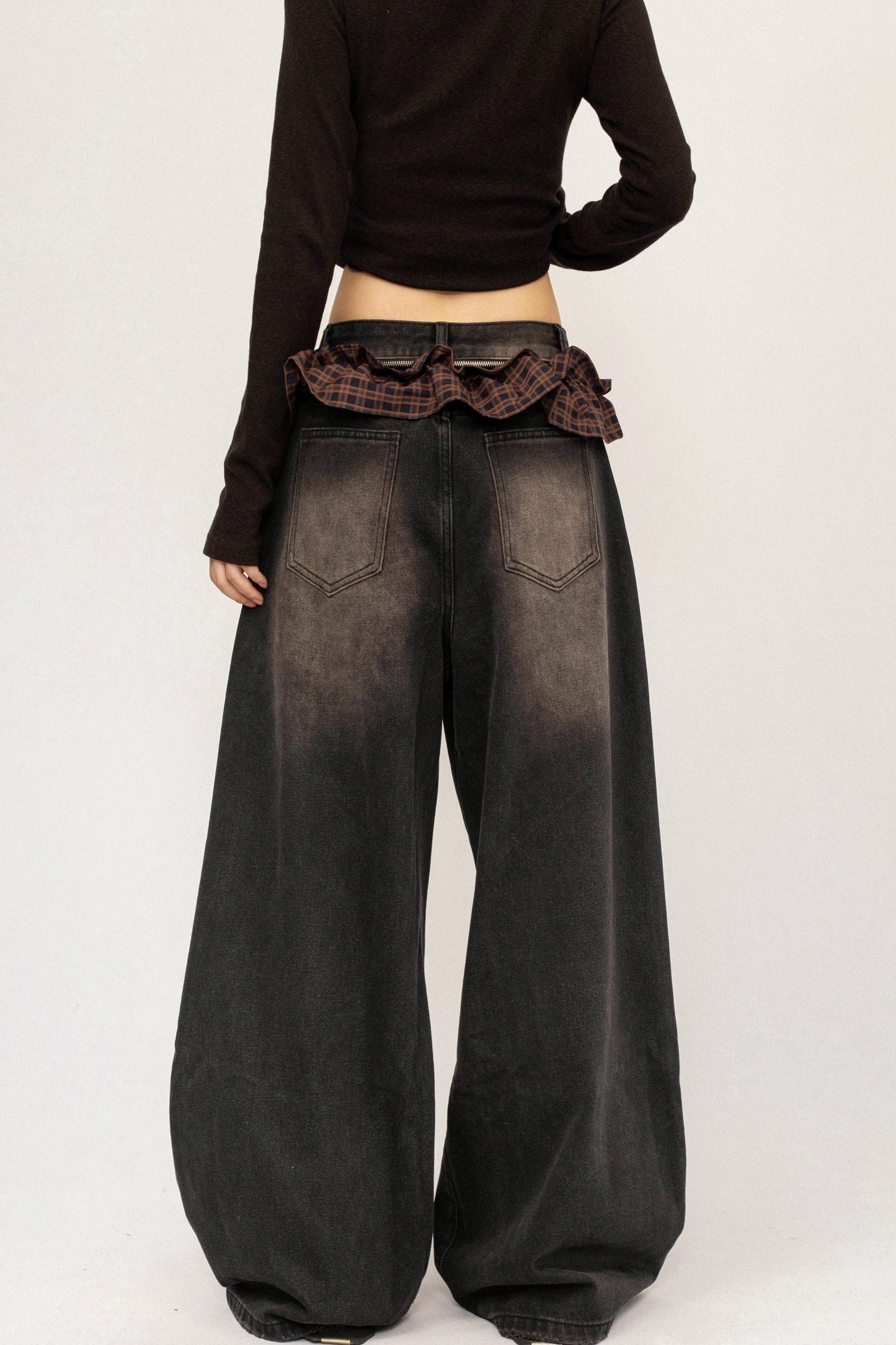 Retro Black Ripped Denim Pants