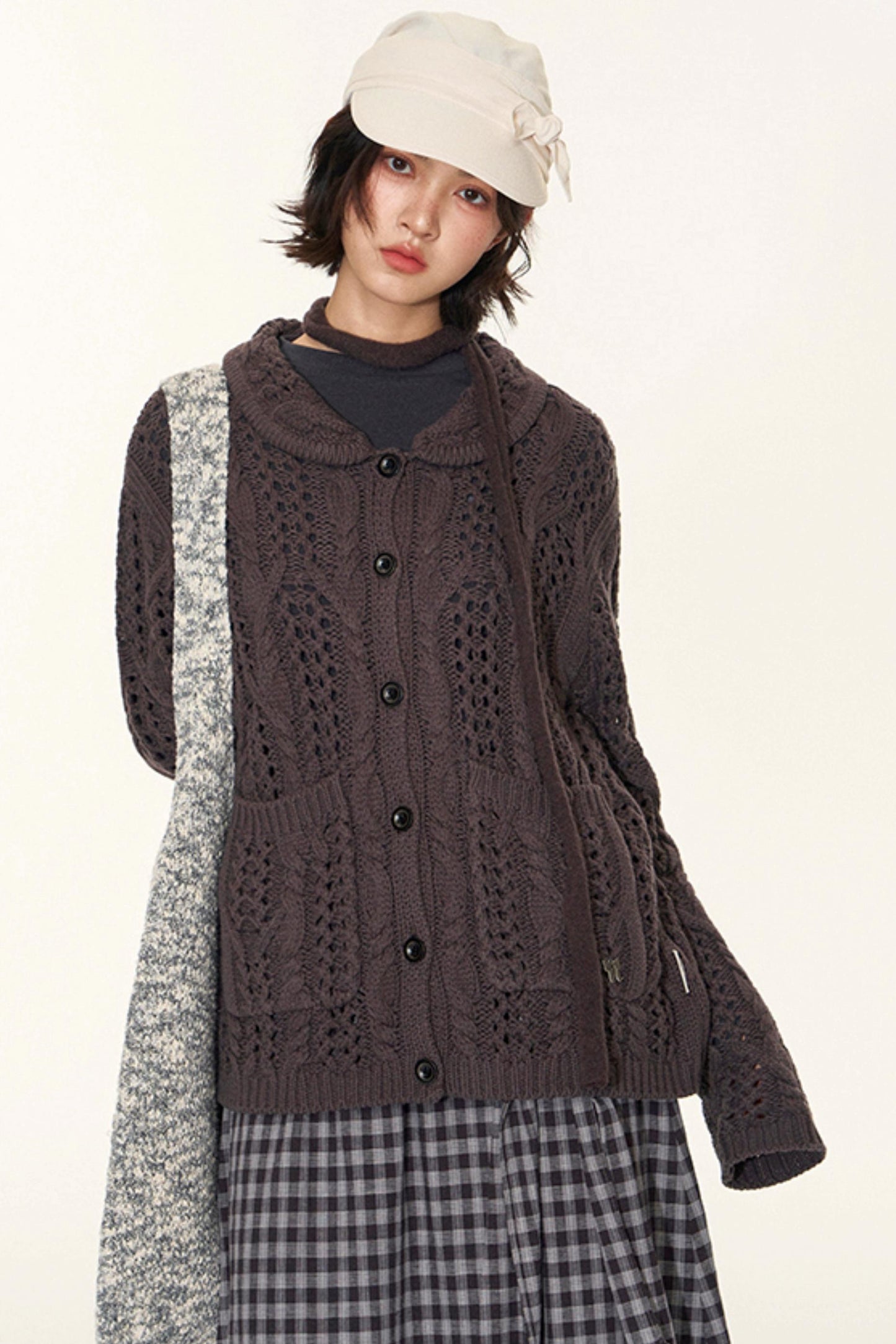 Vintage Petal Collar Cardigan