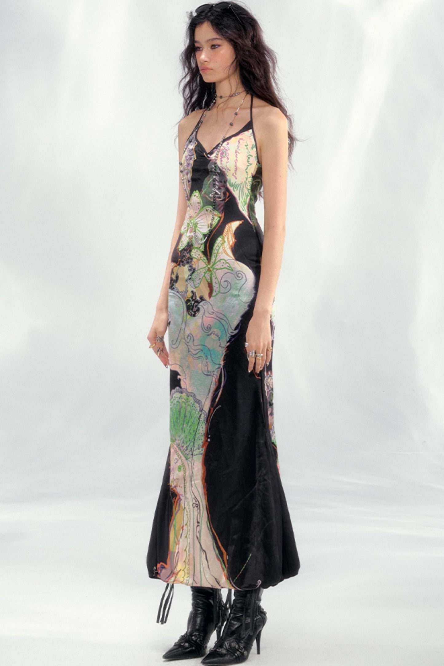 Blossom V-Neck Mermaid Dress