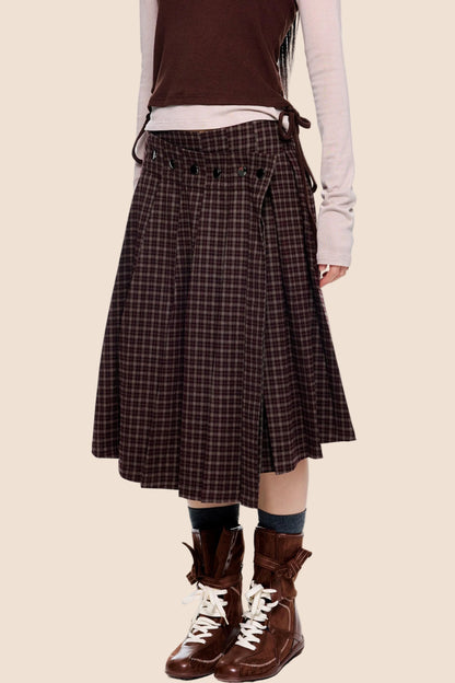 Plaid Rivet Pleated Skirt
