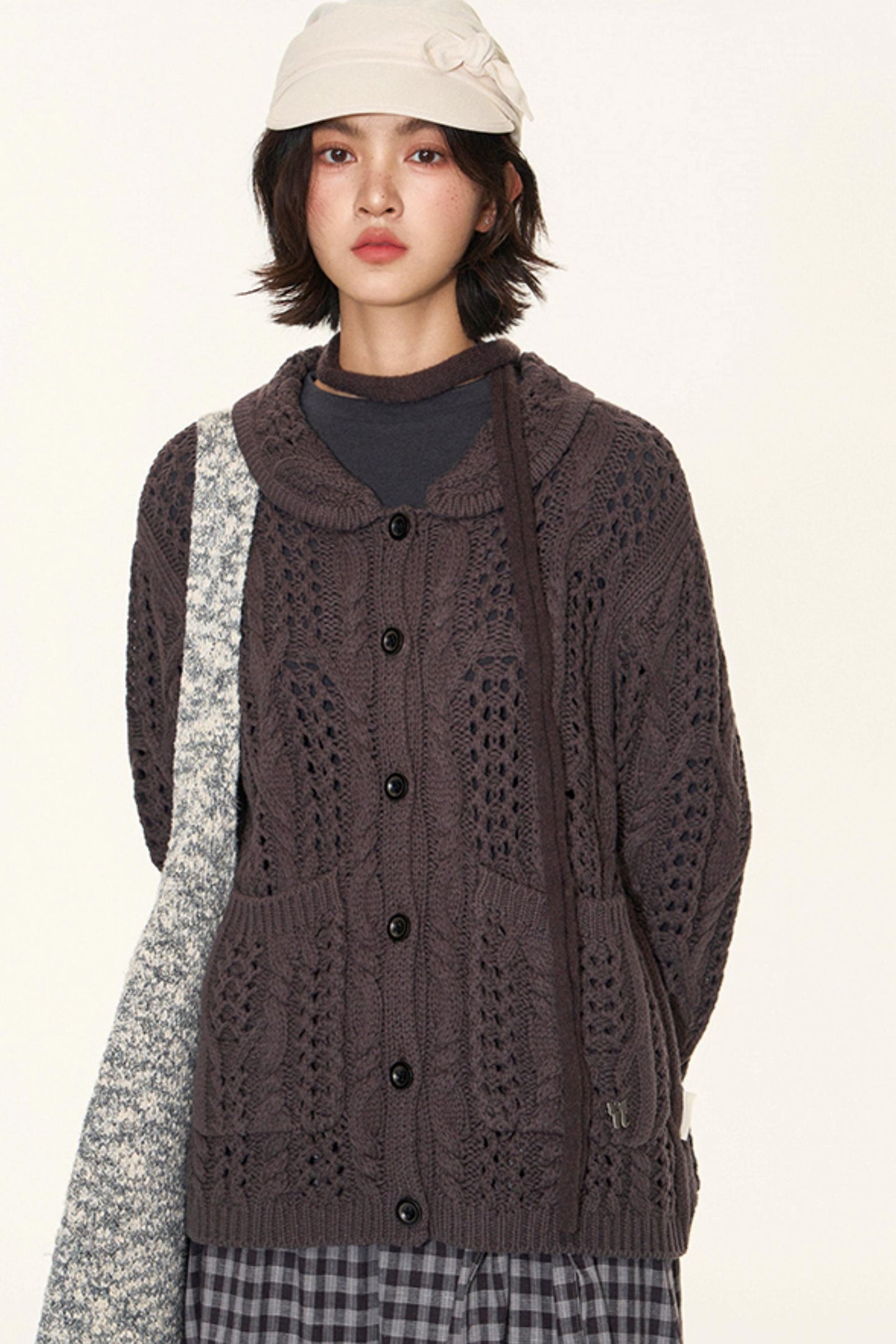 Vintage Petal Collar Cardigan