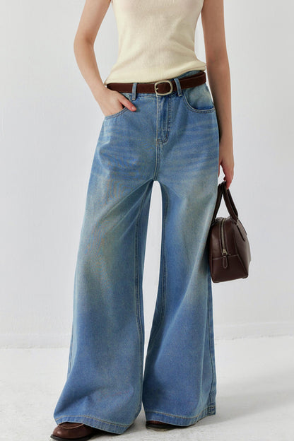 High Rise Bow-Back Jeans