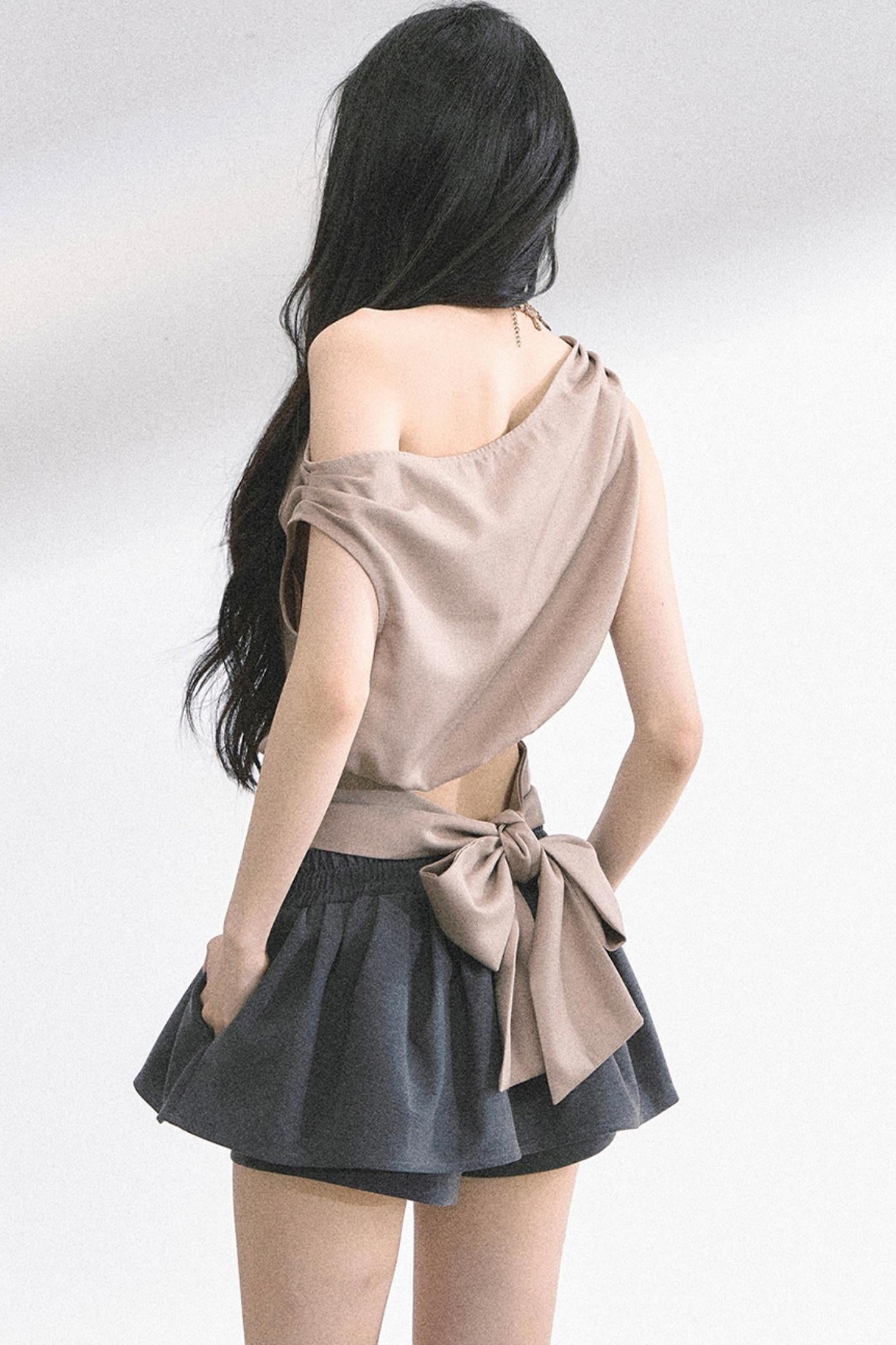 Manta Love Letter Shoulder Top