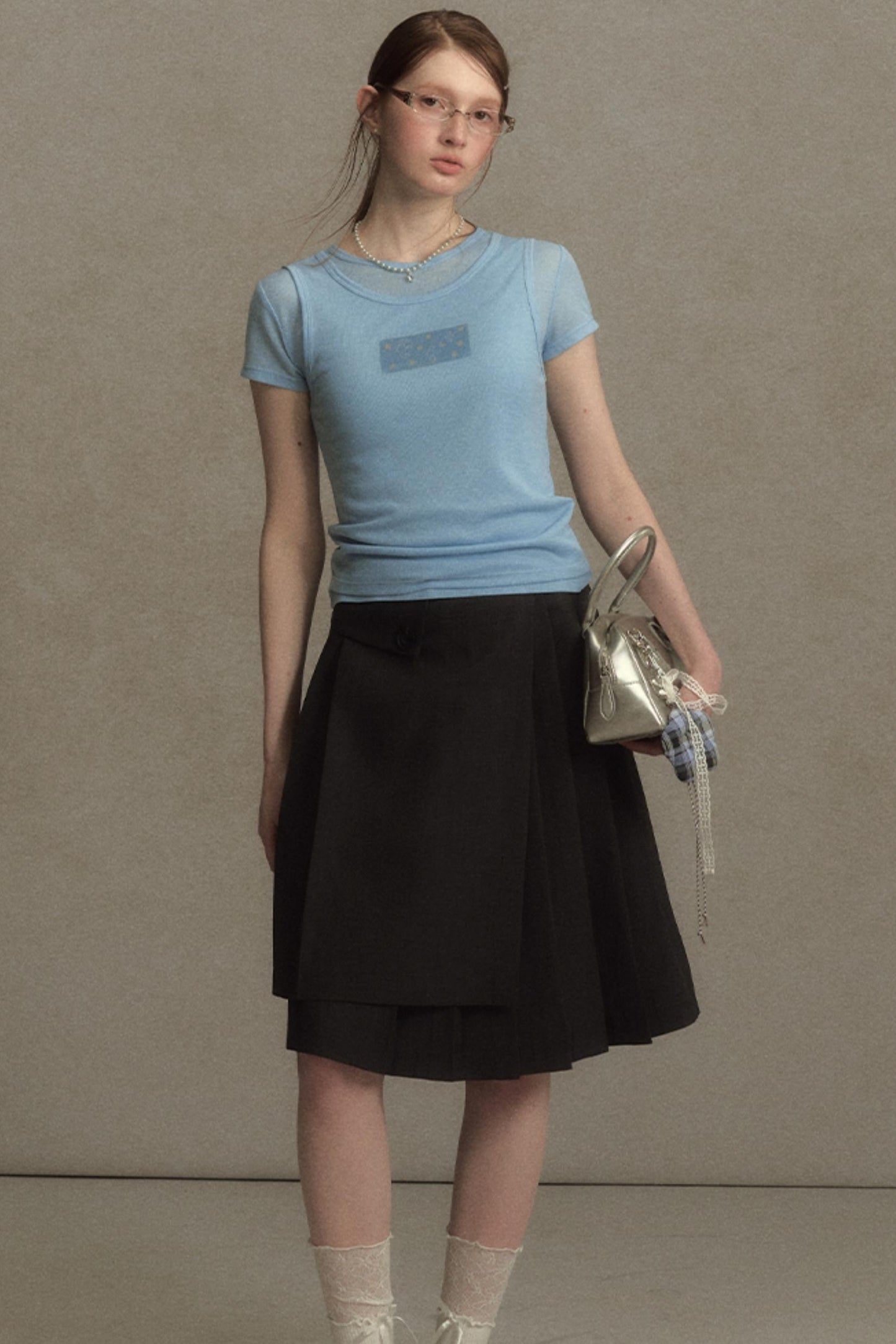 Slim Round Graphic Tee