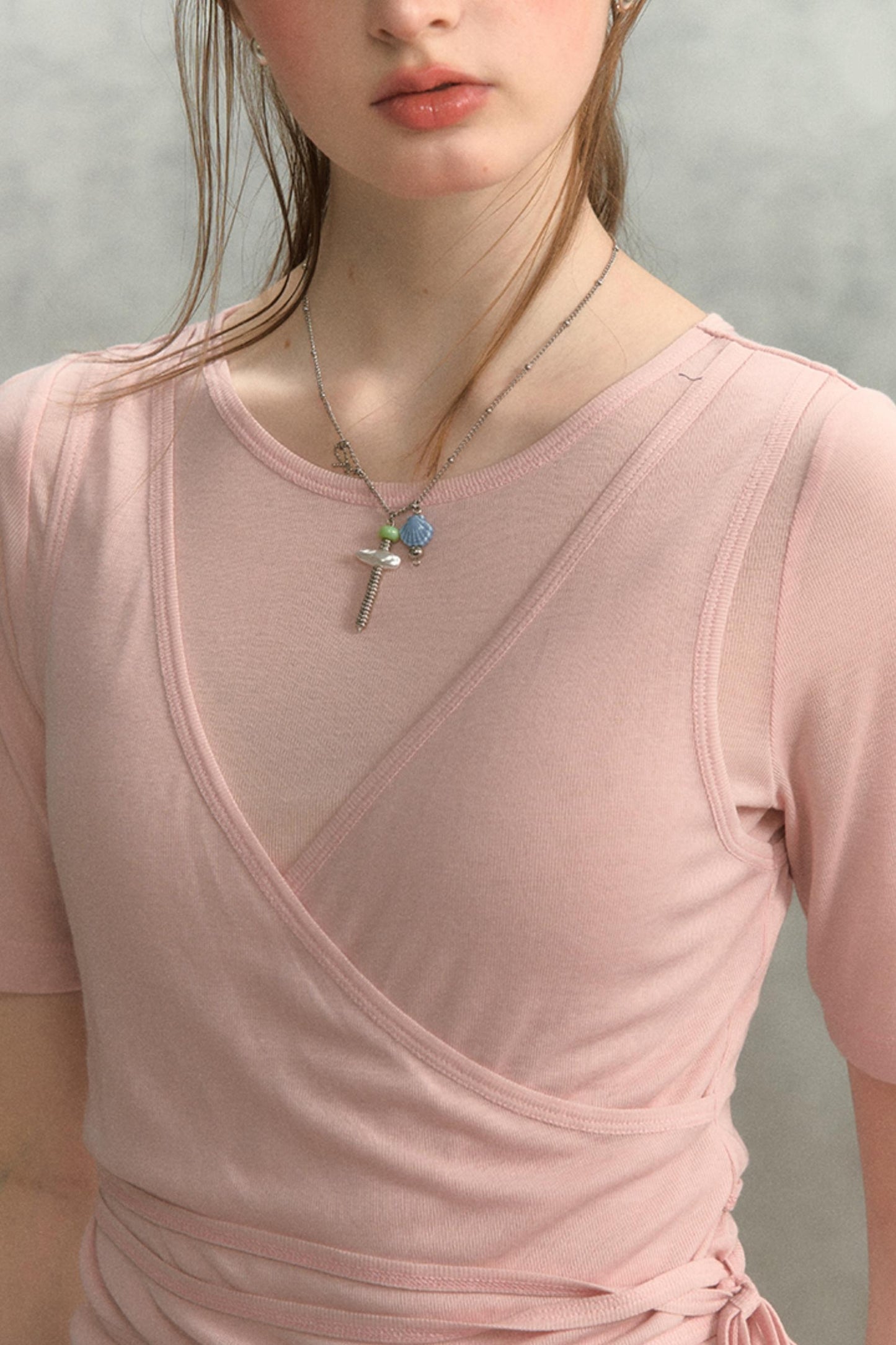 Niche V-Neck Slimming Tee