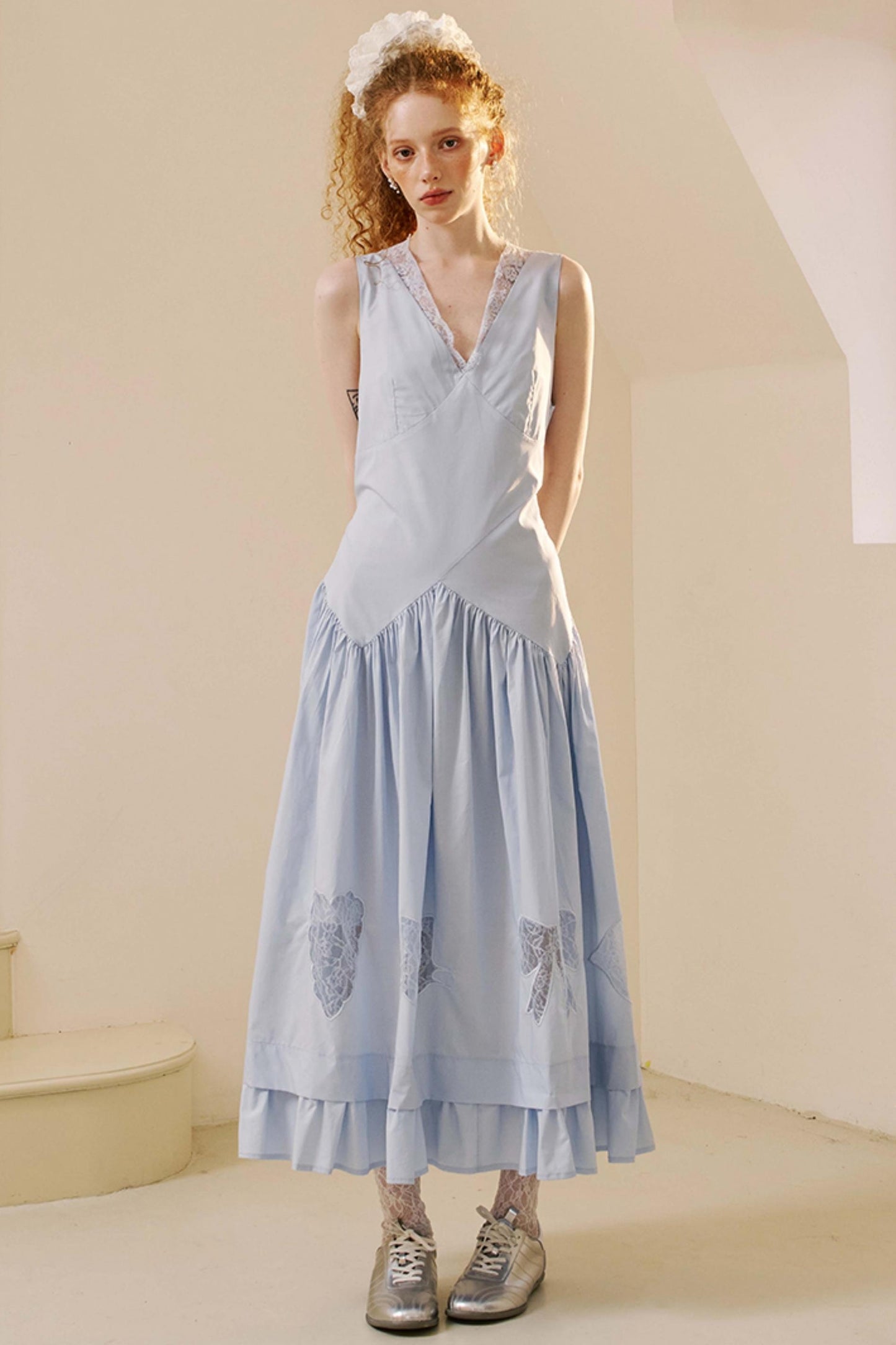 Elegant V-Neck Lace Dress