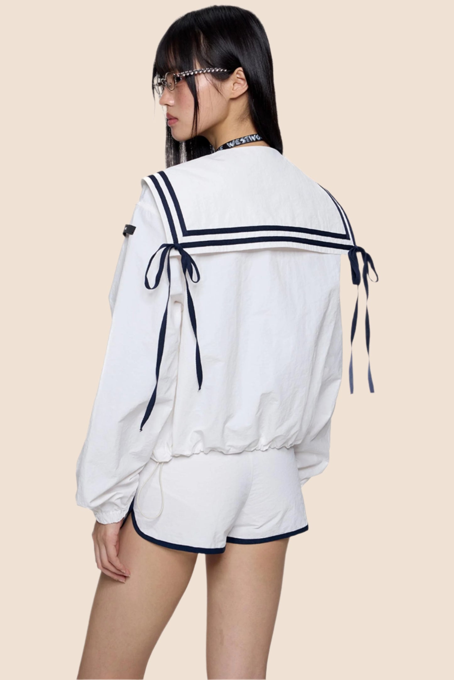 Ruffle Collar Sunscreen Set-Up