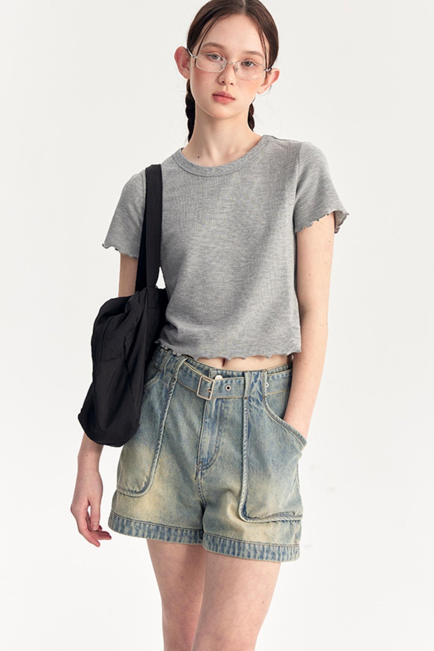 Bow Knit Vest With T-Shirt Set-Up