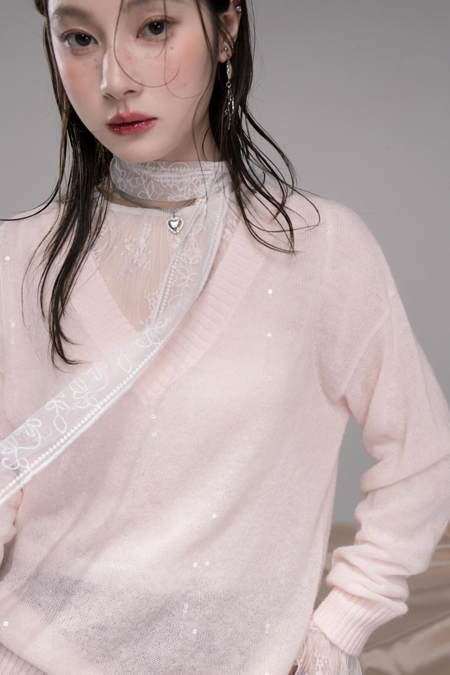 Star Pink V-Collar Sweater