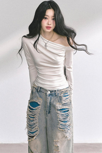 Straight Shoulder Long Sleeve T-Shirt