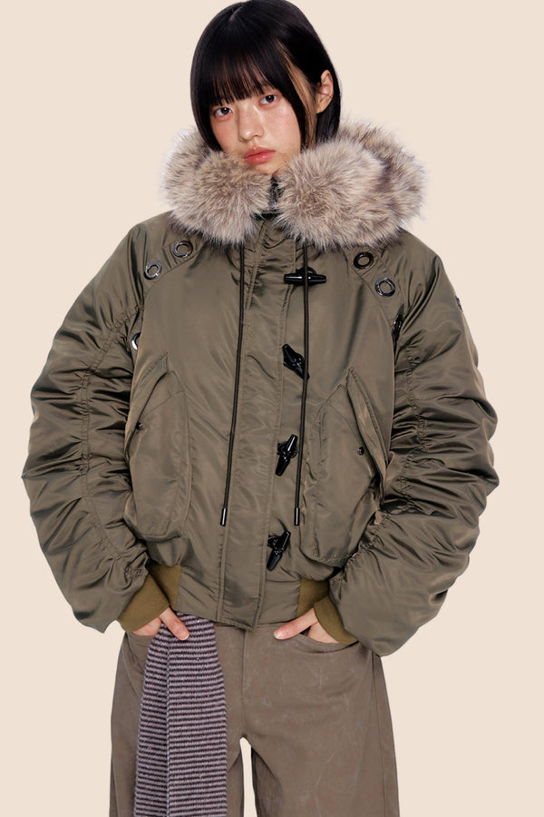 Large Fur Collar Pleated Jacket