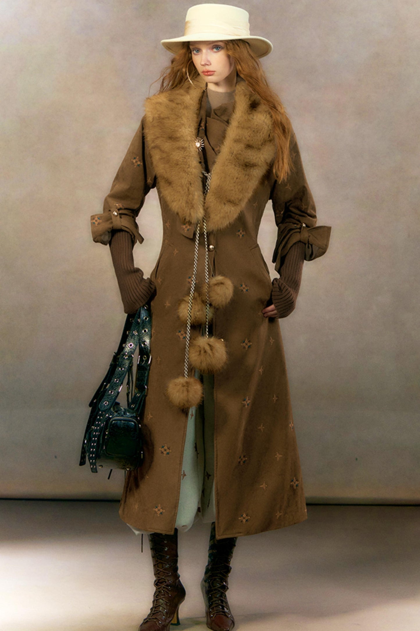 Retro Suede Coat With Fur Collar Set-Up