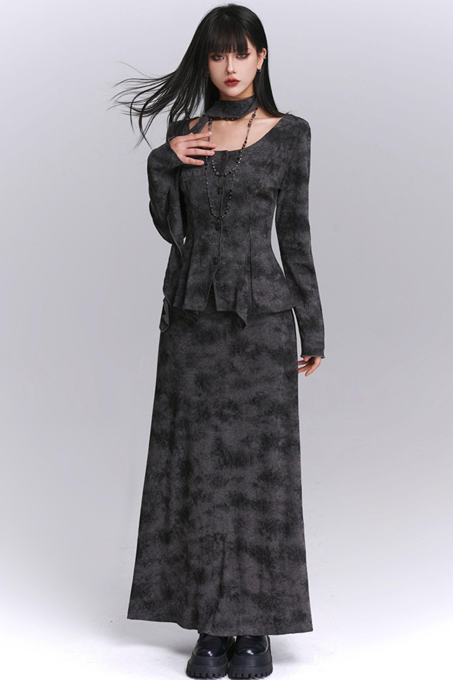 Good-Looking Noble Gray Skirt Set-Up