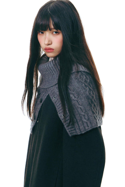 Winter Atmosphere Cable Shawl