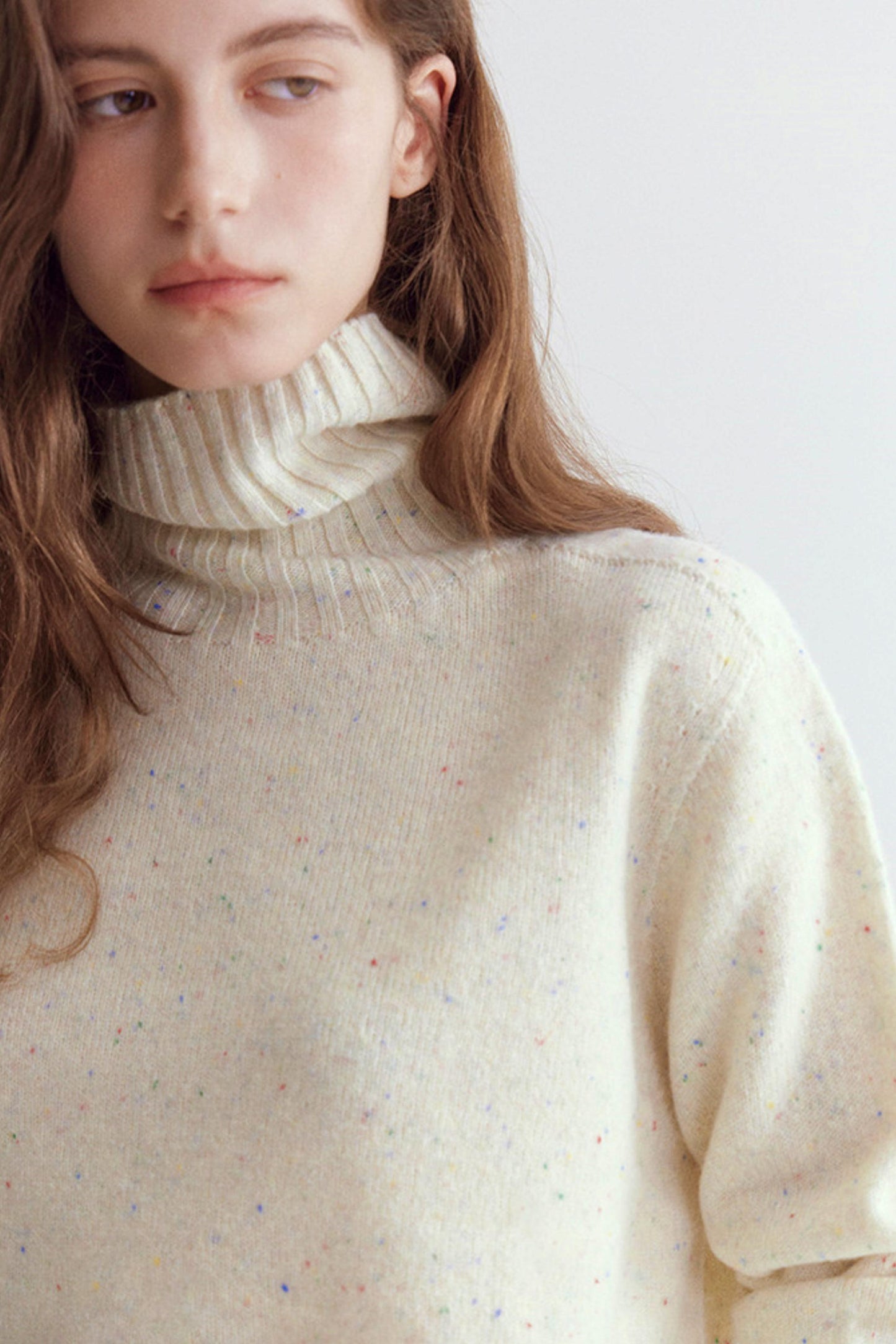 Wool Floral Yarn Turtleneck Sweater