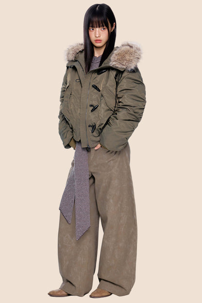 Large Fur Collar Pleated Jacket