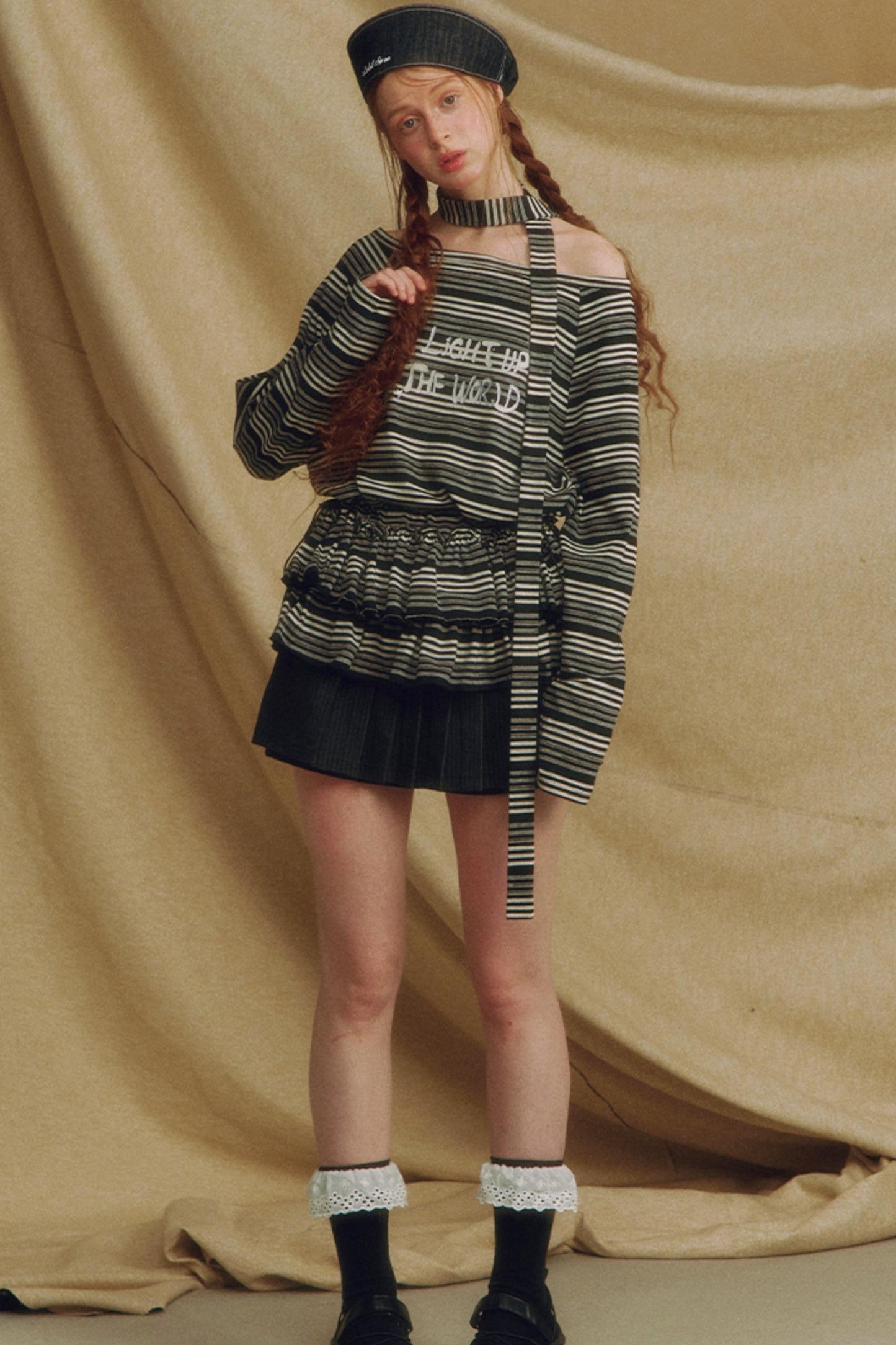 Chic One-Shoulder Striped Lace Top