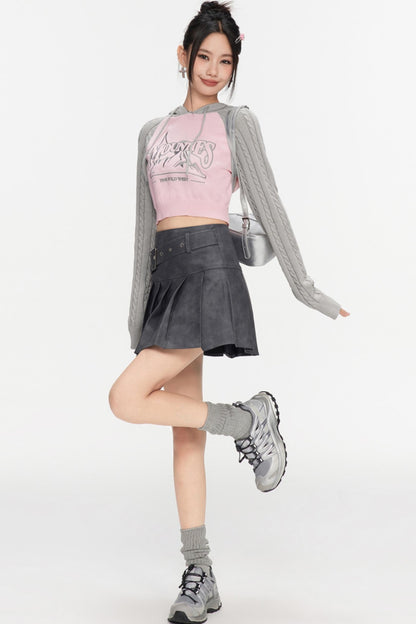 Contrasting Cropped Sweater