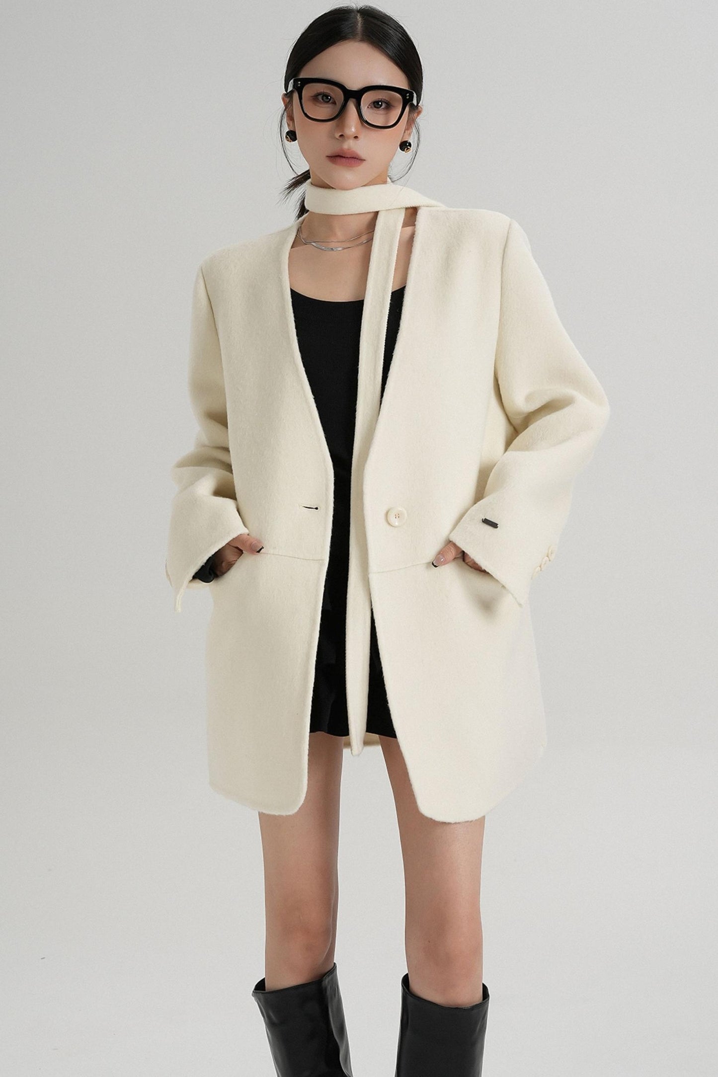 Elegant Mid-Length Wool Suit Coat