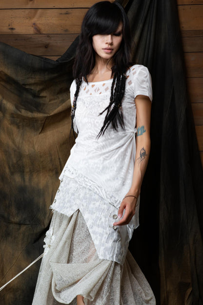 White-Black Diamond Top