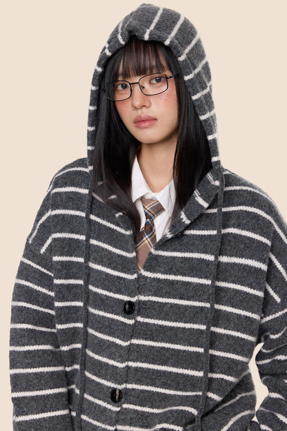 Vintage Hooded Sweater Jacket