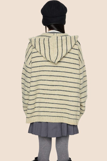 Vintage Hooded Sweater Jacket