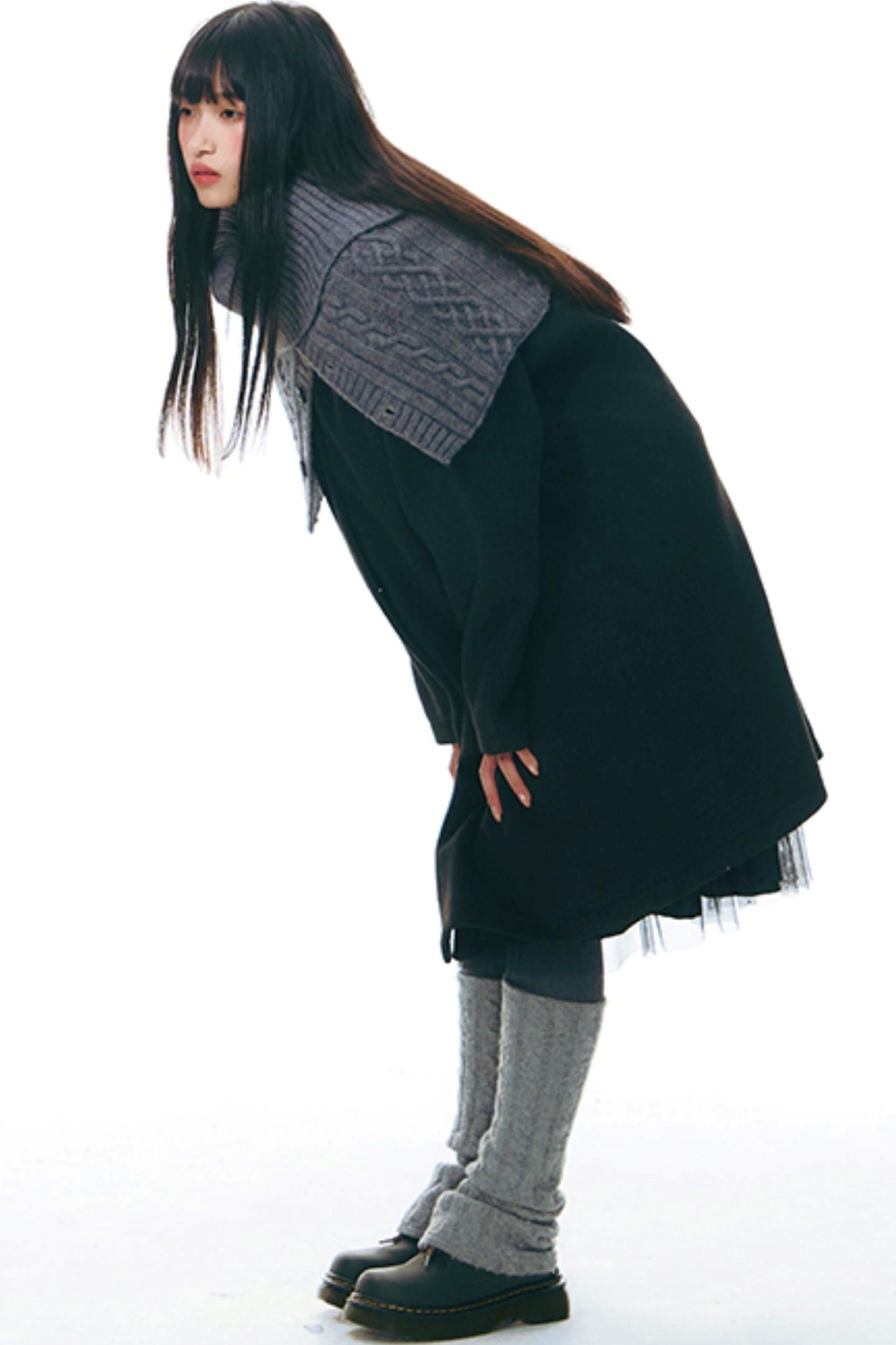 Winter Atmosphere Cable Shawl