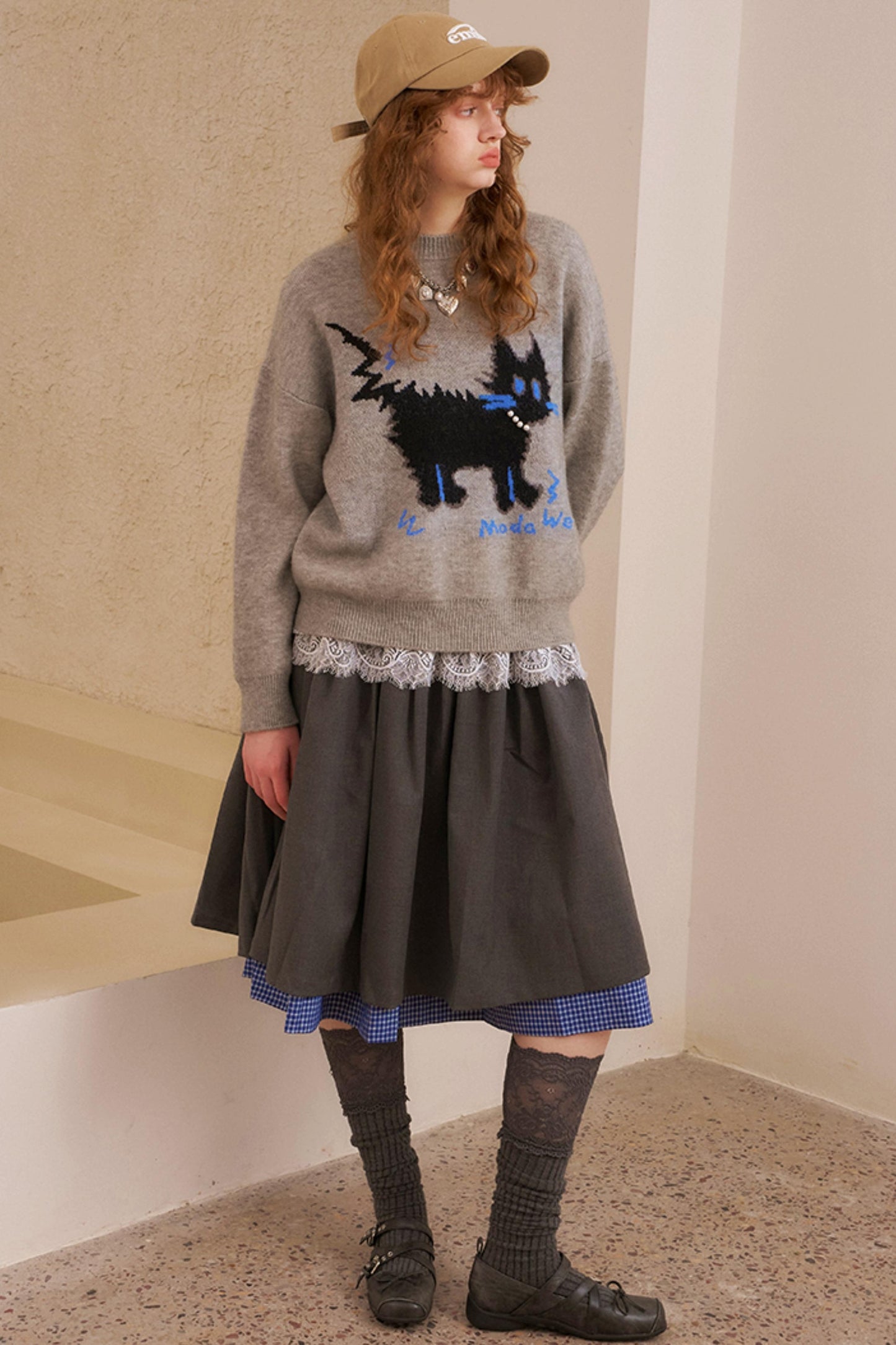 Pearl Kitten Pullover Top