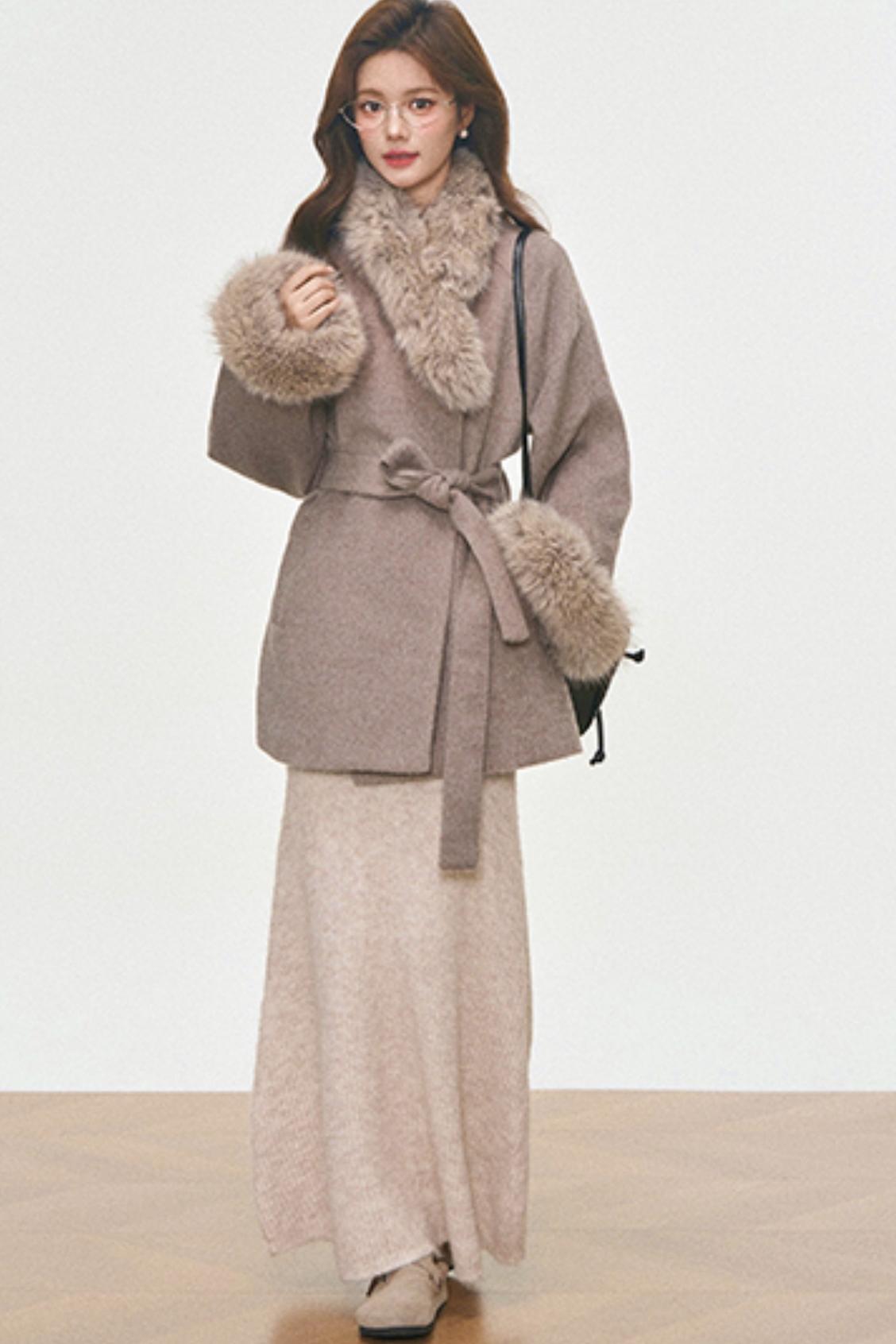 Fur Collar Lace-Up Coat Set-Up