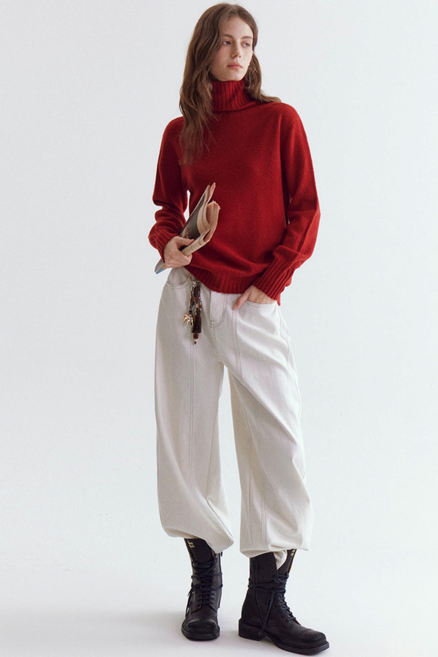 Wool Floral Yarn Turtleneck Sweater