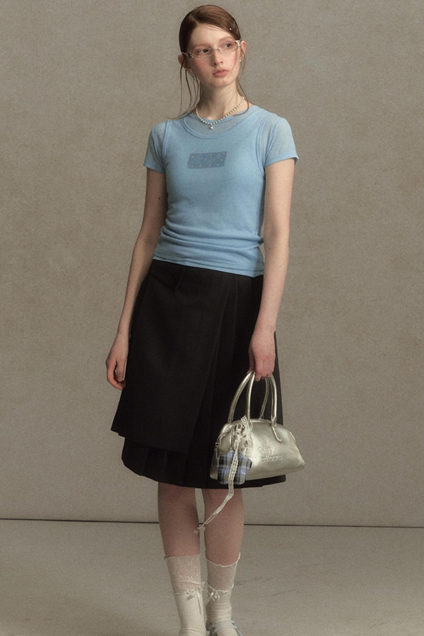 Slim Round Graphic Tee