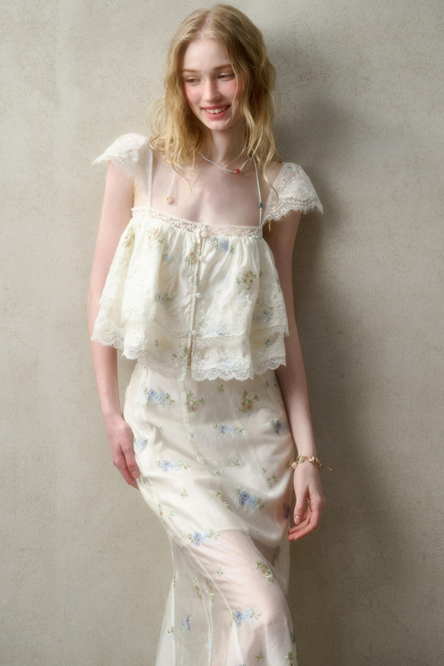 Airy Floral Ensemble Long Lace Skirt Set-Up