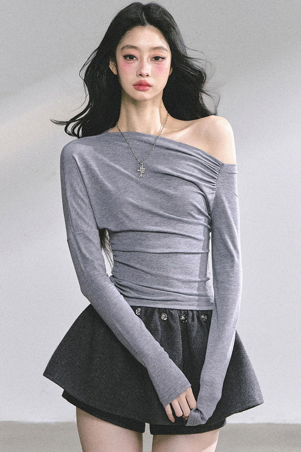 Straight Shoulder Long Sleeve T-Shirt
