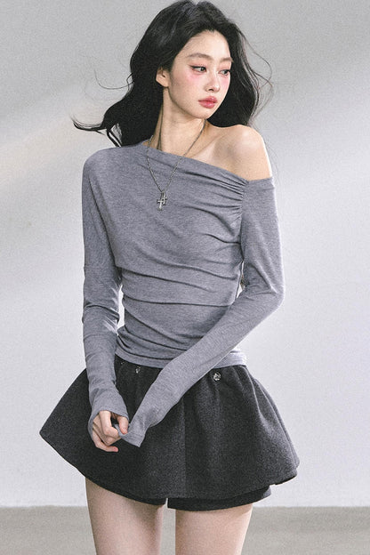 Straight Shoulder Long Sleeve T-Shirt