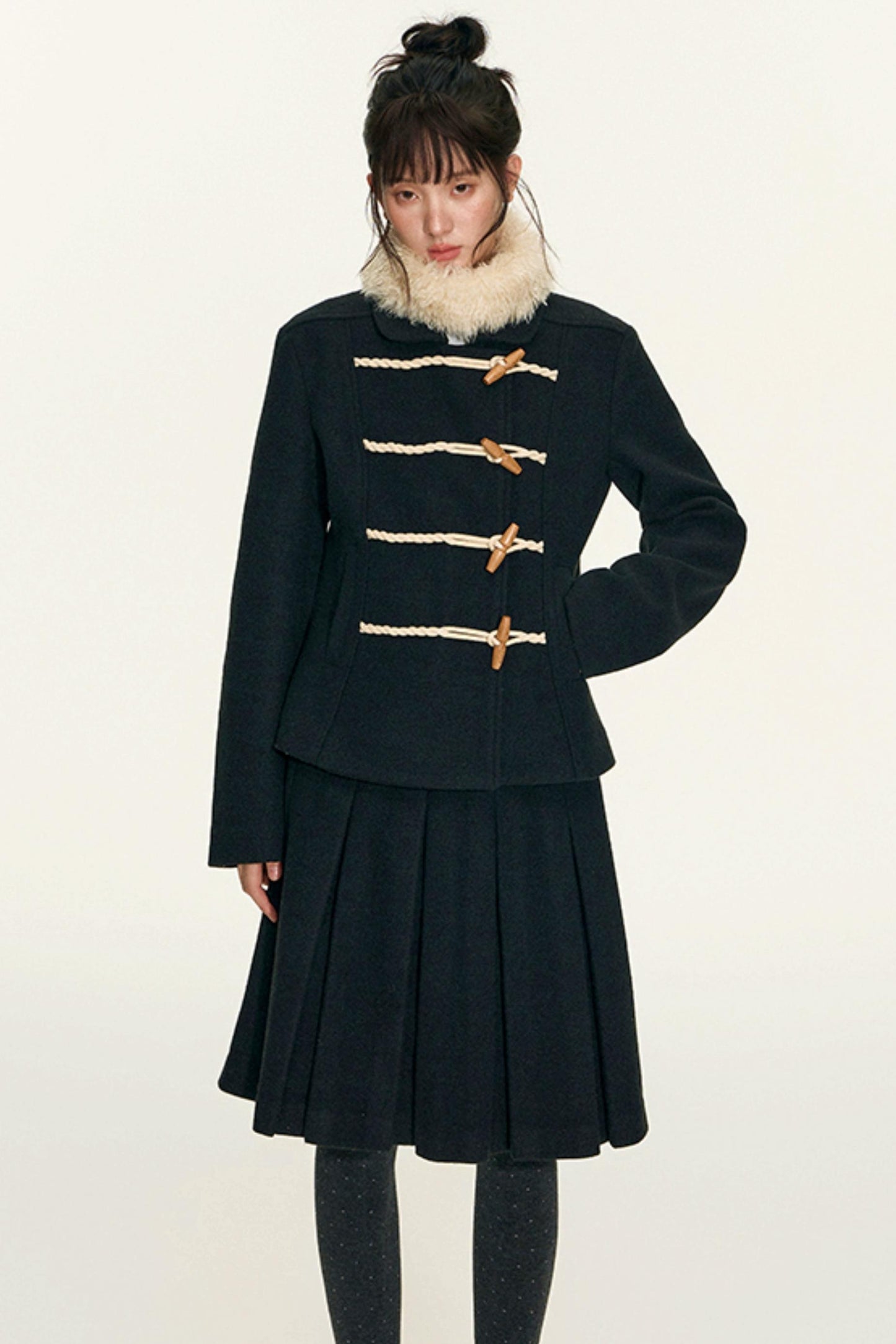 Eco-Friendly Winter Fur Collar