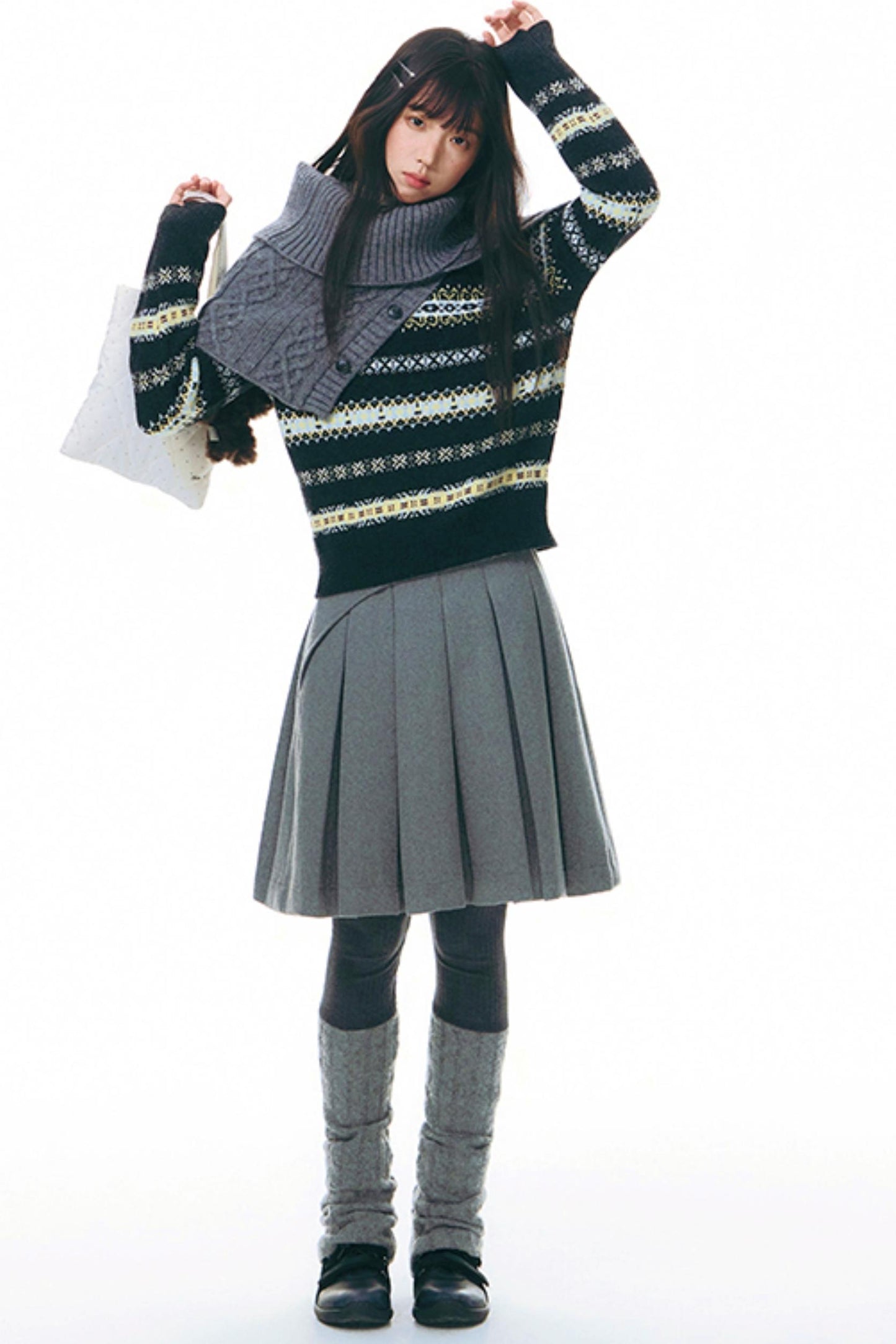 Winter Atmosphere Cable Shawl