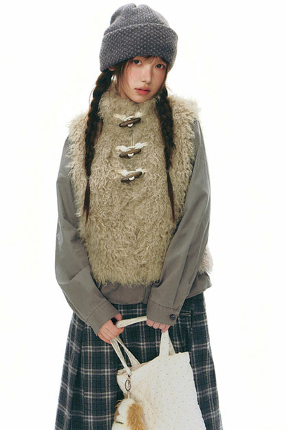 Distressed Doll Collar Cargo Coat