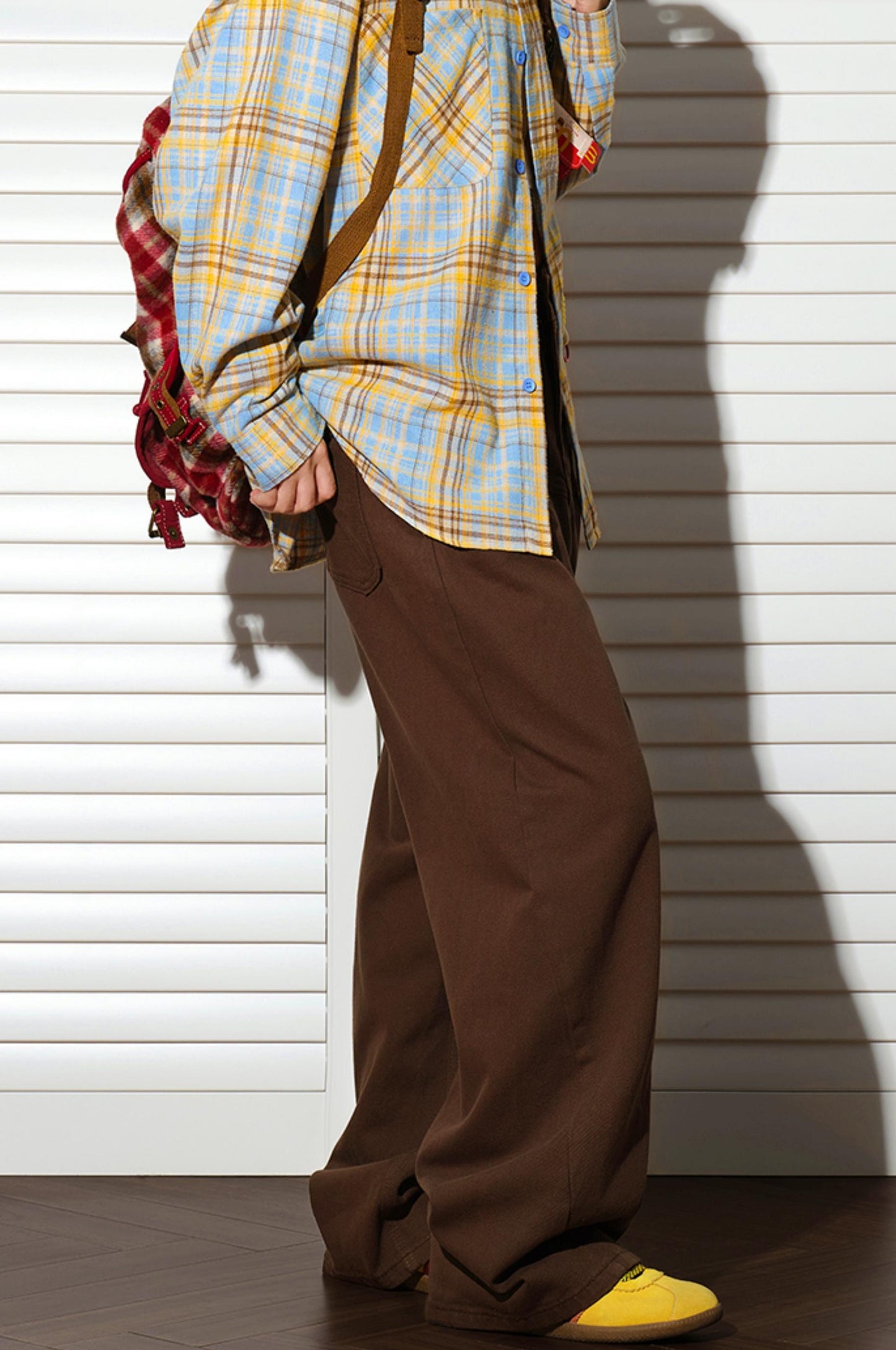 커피 색깔 스트레이트 슬랙스 