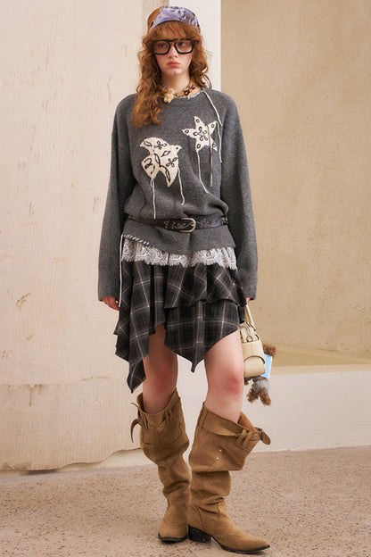 Star Fringe Long Sleeve Sweater