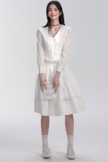 Mittellanger Spitzenrock 